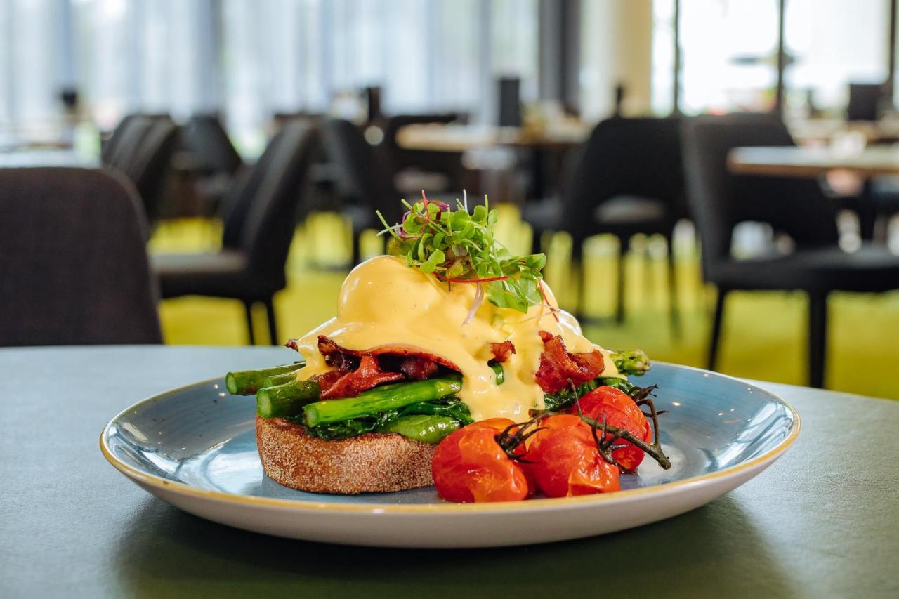 Eatons Hill Hotel Brisbane Zewnętrze zdjęcie